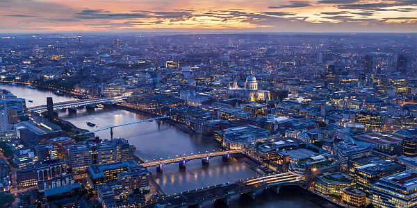 Panoramic aerial view of London's city centre at dawn